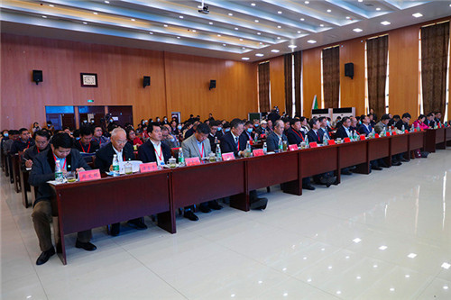全国农科研究生志愿服务联盟成立大会暨产学融合助力绿色发展和乡村振兴论坛在完美体育(中国)官方网站举办